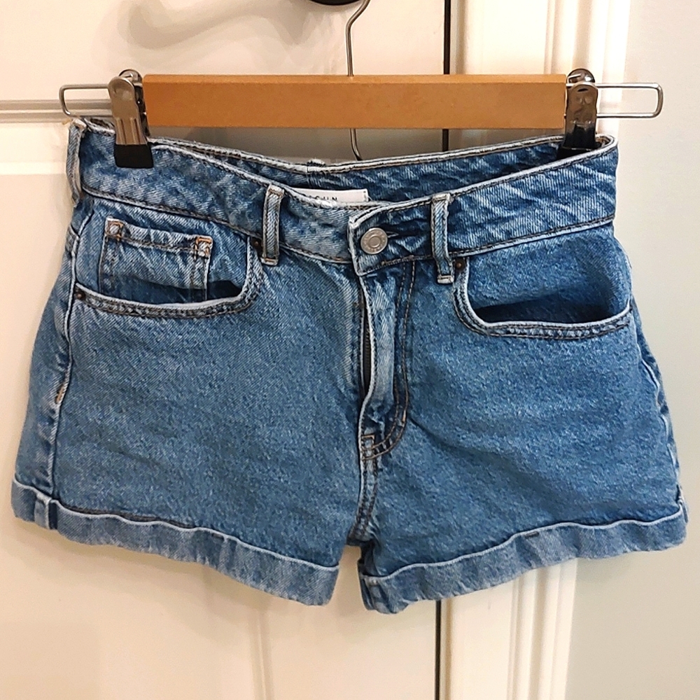 Pacsun shorts, size 24 waist.